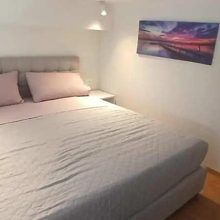 Lägenhet Albana's Duplex *
